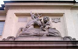 Jugendstil-Bauplastik